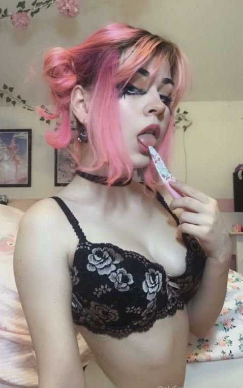  Annirenee Onlyfans XXX 