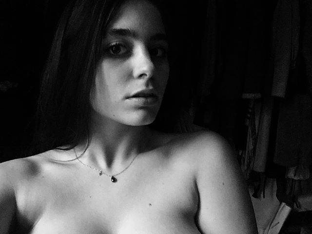 candela antón  desnuda