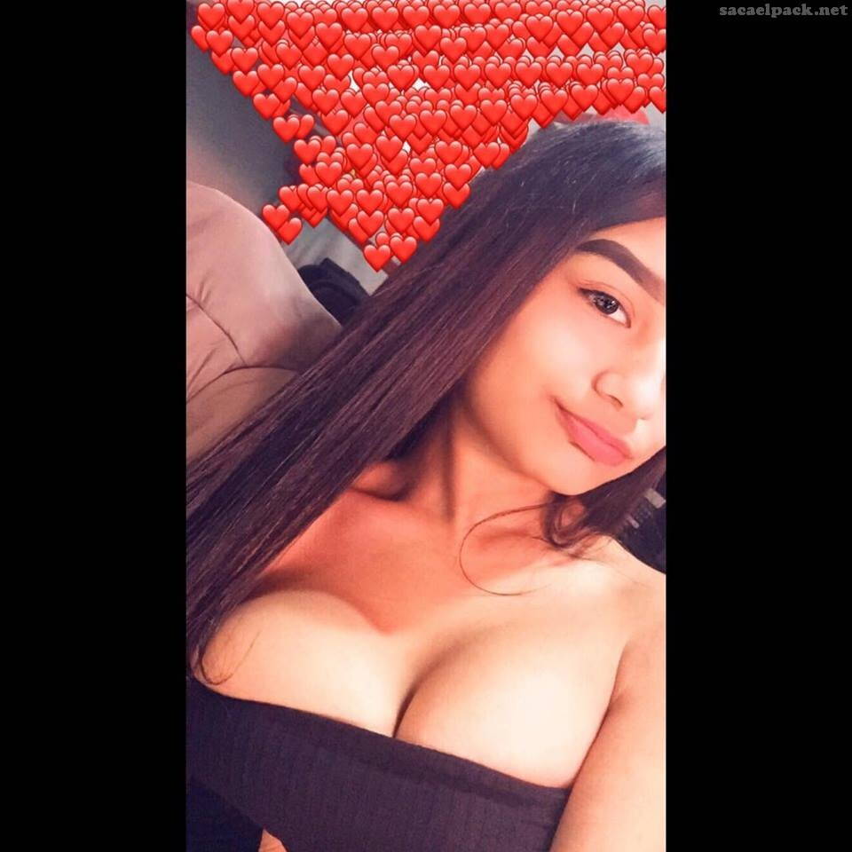 deisy angelica upskirt