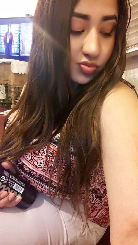 jazmin gurrola  hot