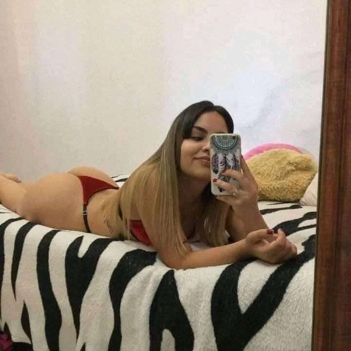 karol villamizar  boobs