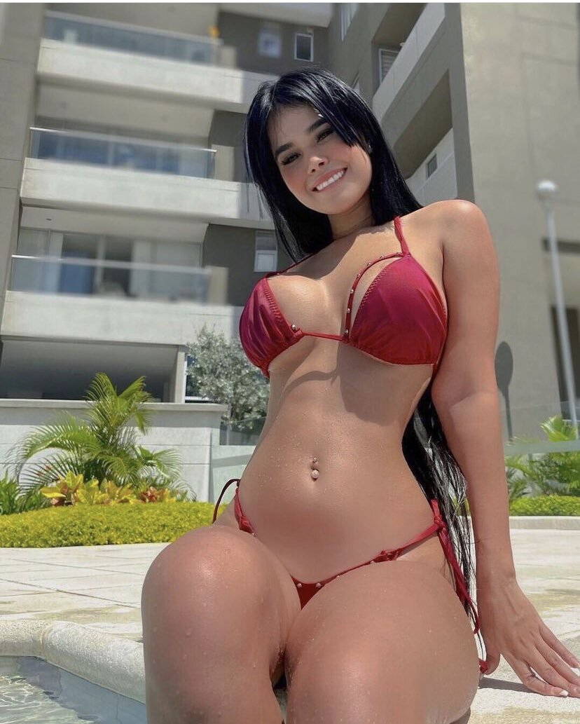 michelle rabbit  boobs