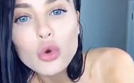 Lana Rhoades Butthole Fingering