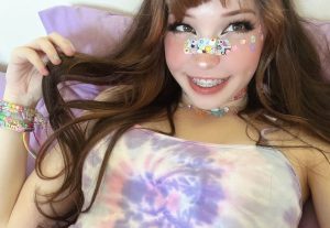 [VIDEO] Gummy Monster - Belle Delphine