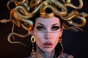 Razor Candi - Medusa