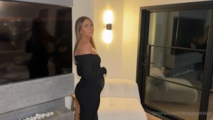 [VIDEO] Lily Phillips pregnant sex