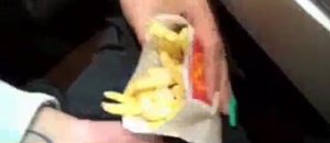 [VIDEO] Cum in french fries