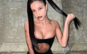 Emilia Mernes #4.