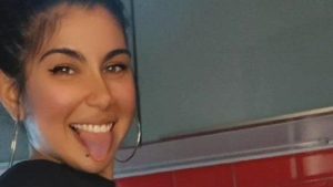 latina housewife hotwife