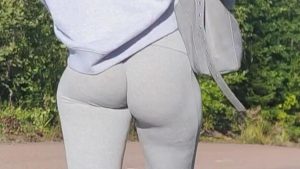 Culona deliciosa en calza