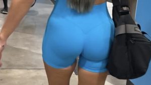 Cola exquisita en el gym