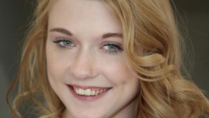 Hanna Hays a little shy whore fucking two BBC