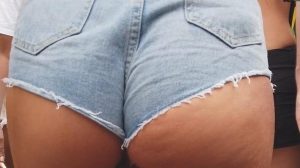 Ortazo en short media cola