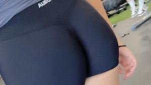 Linda colita en short
