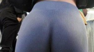 Flaca deliciosa en calza y vpl