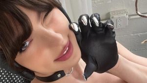 blackcat - MissBri y Royaltistaylor