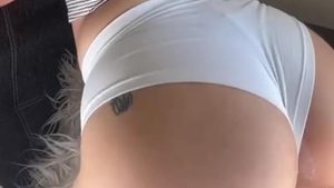 Valeria 18 years - lastname